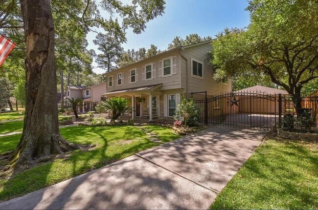 10519 Jaycreek Dr in Houston, TX - Building Photo - Building Photo