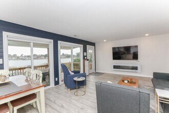 3811 Pretty Lake Ave in Norfolk, VA - Building Photo - Building Photo