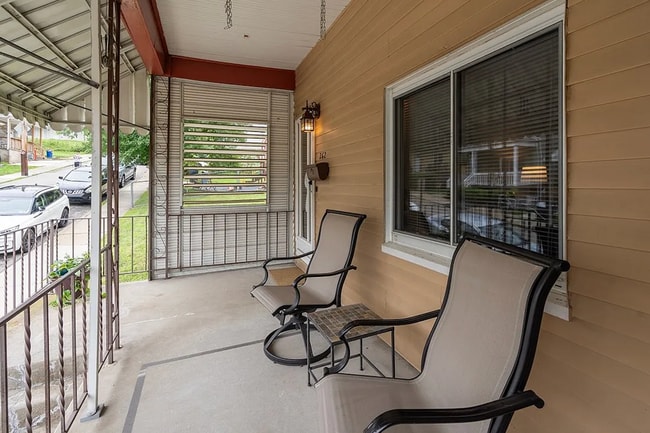 262 Dunseith St in Pittsburgh, PA - Building Photo - Building Photo