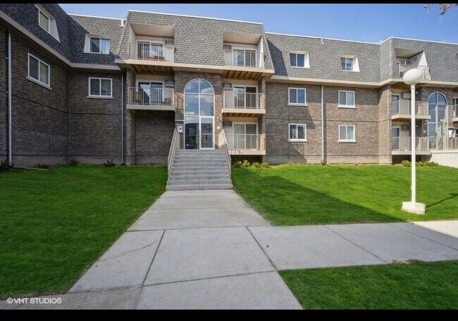 820 McIntosh Ct in Prospect Heights, IL - Building Photo - Building Photo