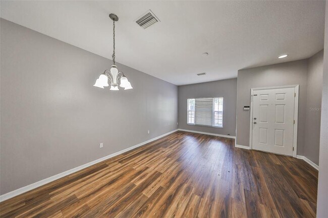 6713 Lake Rochester Ln in Gibsonton, FL - Building Photo - Building Photo