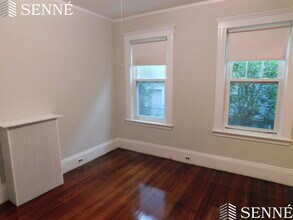 102 Lexington St in Watertown, MA - Building Photo - Building Photo