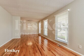 13235 Delft Dr in St. Louis, MO - Building Photo - Building Photo