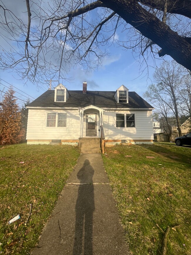 property at 321 S Clifton Ave