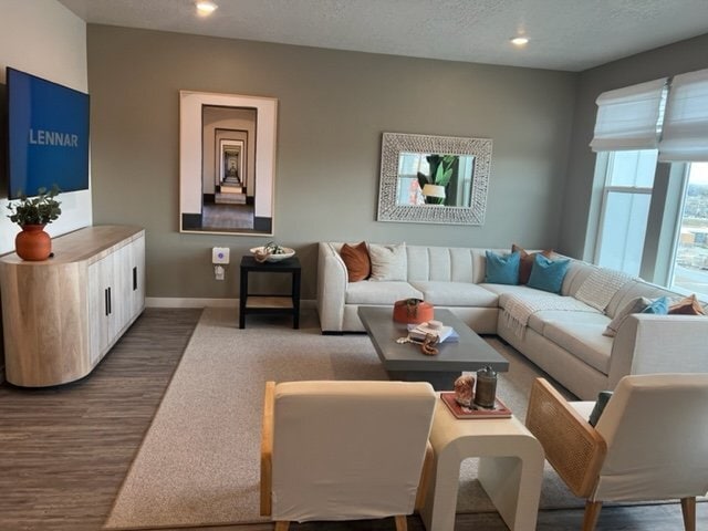 property at 2108 N Chianti St