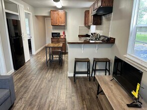 834 Martin Luther King Rd in Ames, TX - Building Photo - Building Photo