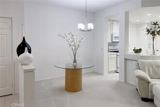19 Brittany, Unit 10 in Newport Beach, CA - Building Photo - Building Photo