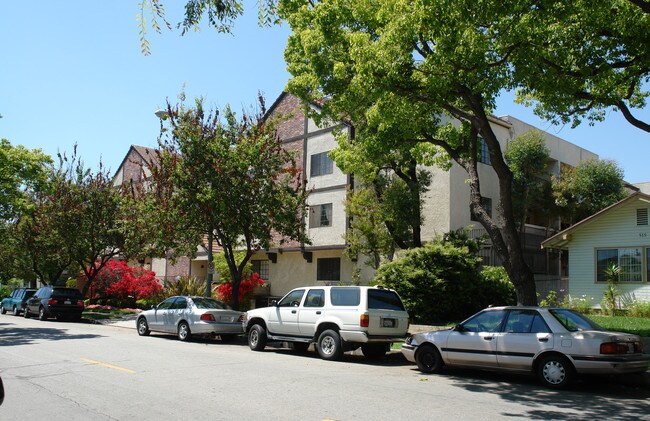 Wilmar Manor Apartments in Glendale, CA - Foto de edificio - Building Photo