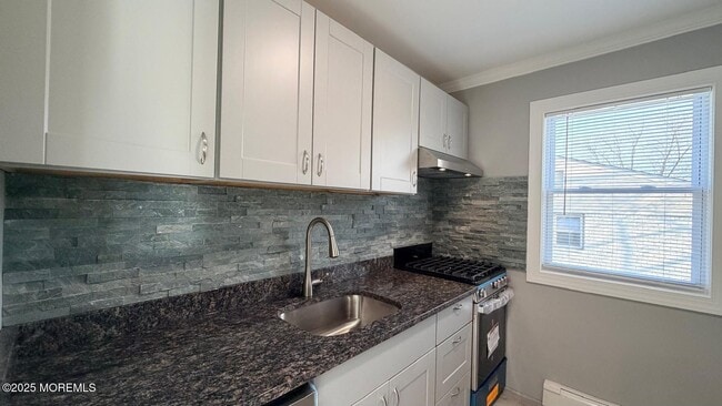 property at 420 Cross Rd