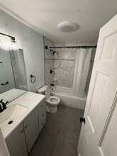 333 Mary St in Downingtown, PA - Foto de edificio - Building Photo