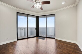 4500 Ocean Dr in Corpus Christi, TX - Building Photo - Building Photo