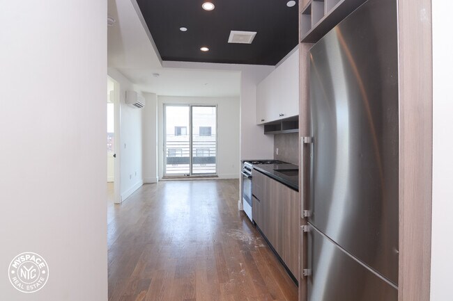 242 Newkirk Ave in Brooklyn, NY - Building Photo - Building Photo