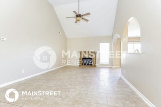3994 Kristen St in Spring Hill, TN - Building Photo - Building Photo