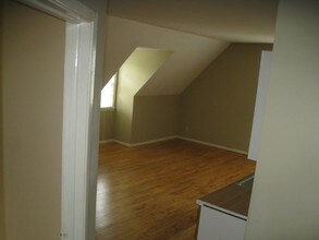 2118 1/2 Pillsbury Ave S in Minneapolis, MN - Foto de edificio - Building Photo
