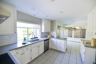 2138 Via Teca in San Clemente, CA - Building Photo - Building Photo