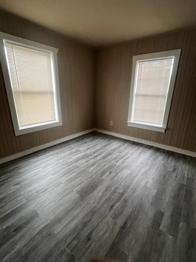 property at 1413 Mcneil St