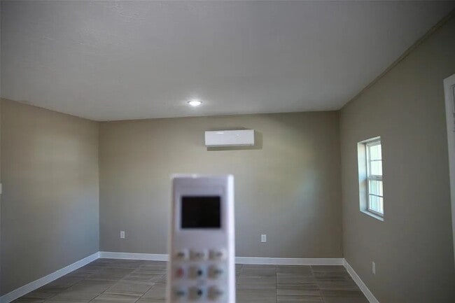 1808 Marlock Ln in Pasadena, TX - Building Photo - Building Photo