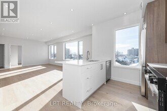 319 Shakespeare St in Ottawa, ON - Building Photo - Building Photo