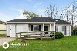 7703 Hoyt Ave in Indianapolis, IN - Building Photo