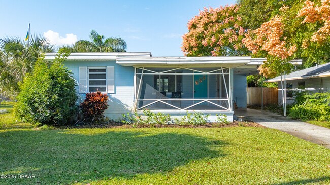 property at 930 Daytona Ave