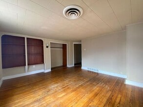 1606-1608-1608 W High St in Springfield, OH - Building Photo - Building Photo