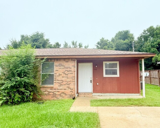 property at 4140 Charles Cir