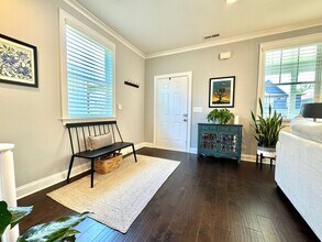 2350 Somerset Valley Dr in Nashville, TN - Building Photo - Building Photo