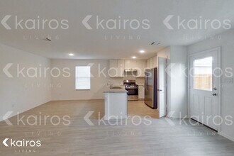 4231 Southton Mere in San Antonio, TX - Foto de edificio - Building Photo