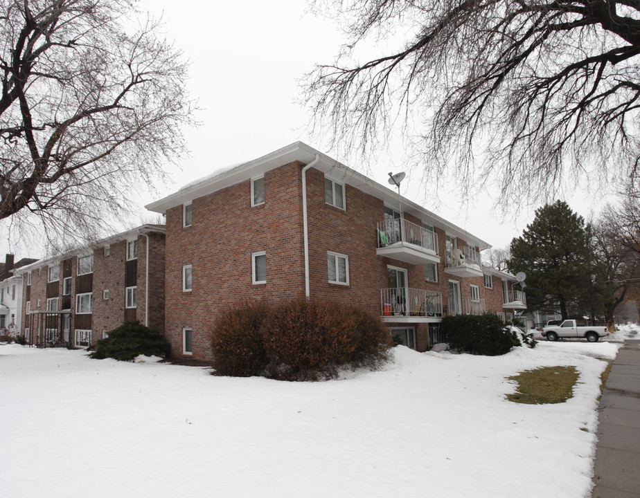 1227 S 18th St in Lincoln, NE - Building Photo