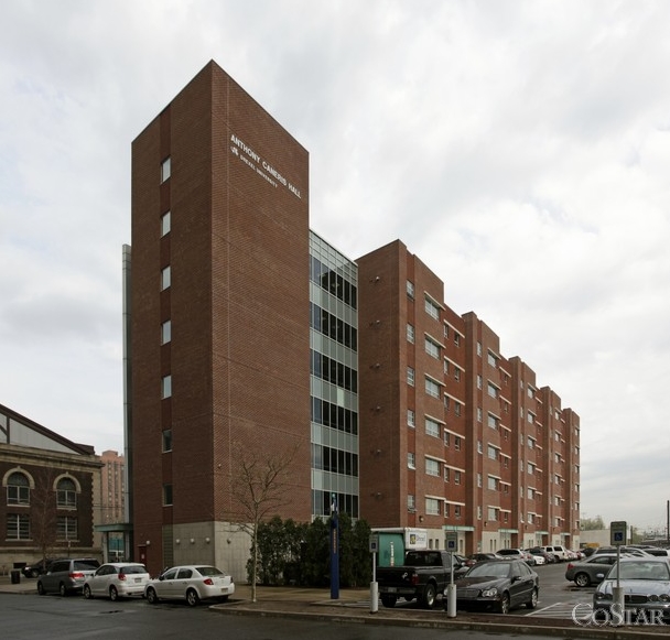 Anthony Caneris Hall in Philadelphia, PA - Foto de edificio - Building Photo