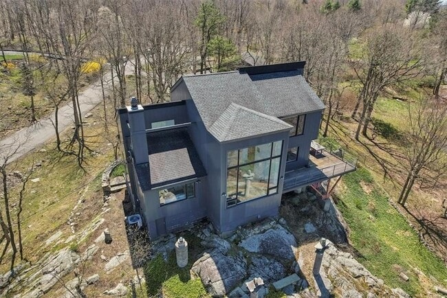 94 Mine Hill Rd in Cornwall, NY - Building Photo - Building Photo