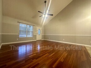 695 Prater Rd in Rossville, GA - Building Photo - Building Photo