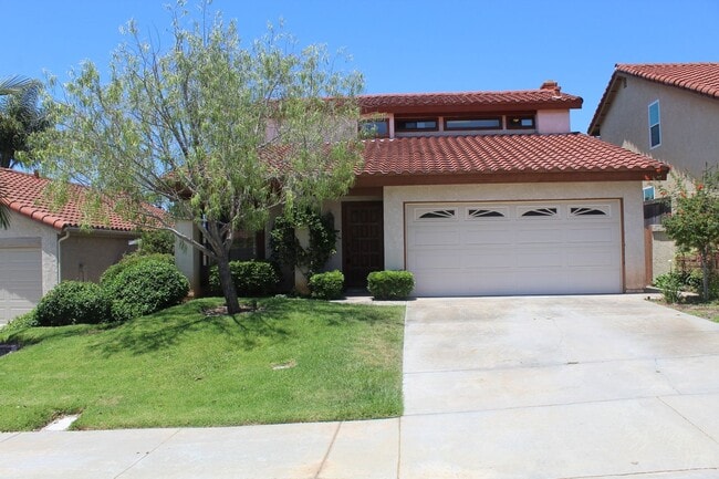 property at 952 Alyssum Rd