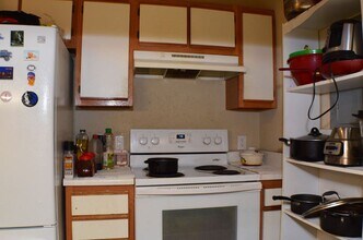 1221 University Ct, Unit 202A in Raleigh, NC - Building Photo - Building Photo