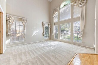 2414 Mockingbird Dr in Round Rock, TX - Building Photo - Building Photo