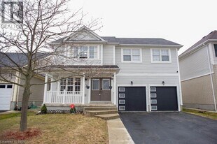 110 Hunter Way in Brantford, ON - Building Photo