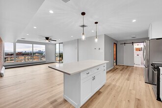 955 Eudora St in Denver, CO - Building Photo - Building Photo