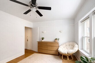 679 W Wrightwood Ave in Chicago, IL - Building Photo - Building Photo