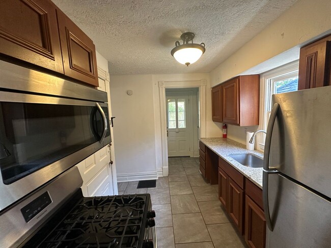 211-213 Rose Pl in Kalamazoo, MI - Building Photo - Building Photo