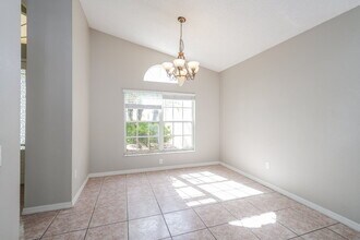 9233 Buena Mesa Dr in New Port Richey, FL - Building Photo - Building Photo