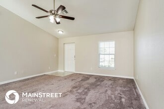 2141 NW 18th Pl in Cape Coral, FL - Foto de edificio - Building Photo