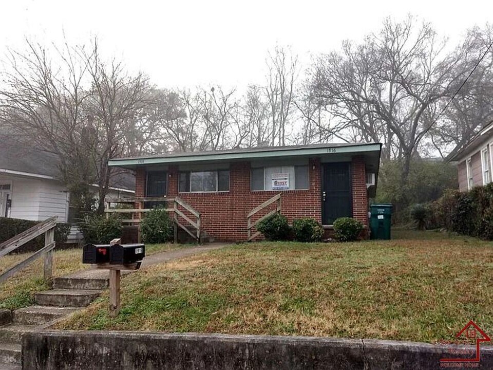 1918 Ivy St in Chattanooga, TN - Building Photo