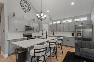 5607 Bacher St in Houston, TX - Building Photo - Building Photo