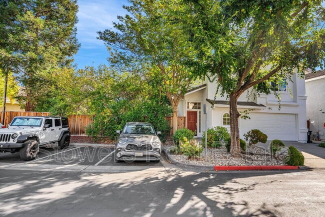 116 Foxglove Ln in Walnut Creek, CA - Building Photo - Building Photo