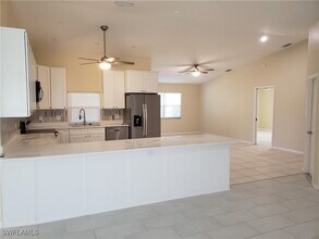 9041 Temple Rd W in Ft. Myers, FL - Building Photo - Building Photo