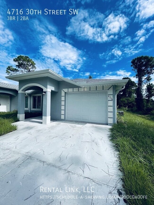 4716 30th St SW in Lehigh Acres, FL - Building Photo - Building Photo