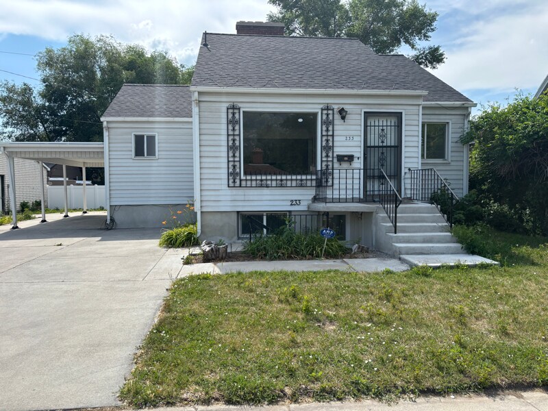 233 N 900 W in Provo, UT - Building Photo