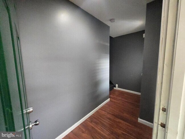5914 Belmar Ter in Philadelphia, PA - Building Photo - Building Photo