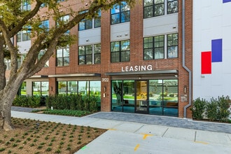 CO/OP Eado in Houston, TX - Building Photo - Building Photo