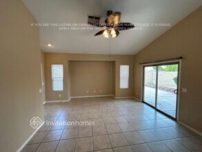 7030 W Villa St in Phoenix, AZ - Foto de edificio - Building Photo